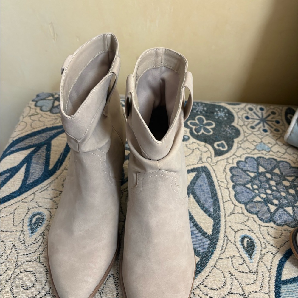Elegant Cream Ankle Boots